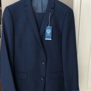Vince Camuto Men’s Suit